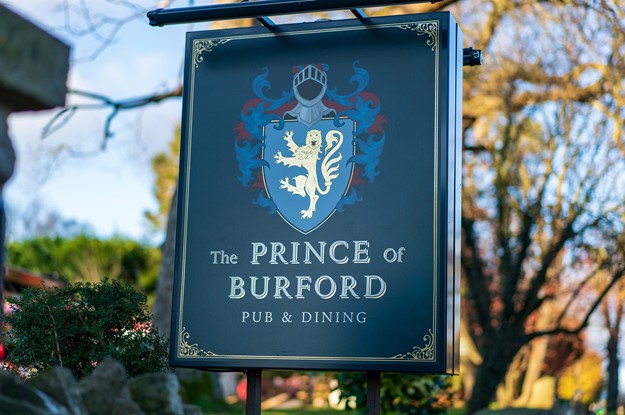 Prince of Burford swing sign