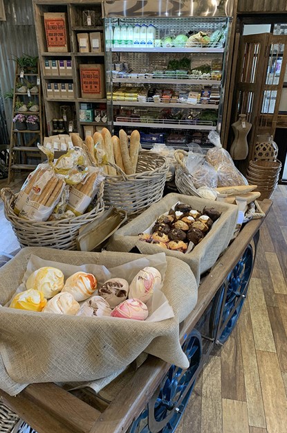 central store bakery display